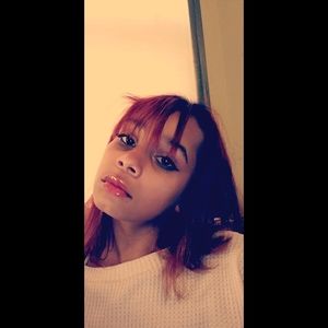 Meet your Posher, Lacey